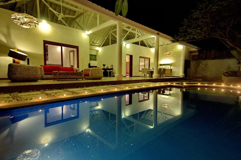 Villa Camelia Семиняк Екстериор снимка