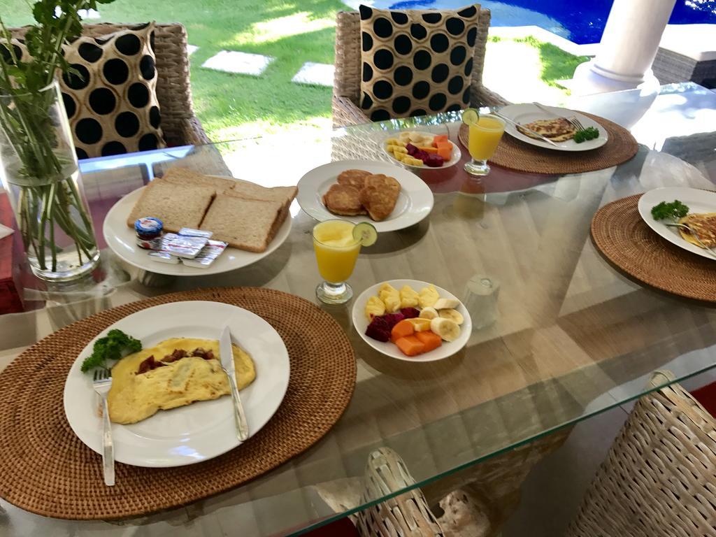 Villa Camelia Семиняк Екстериор снимка