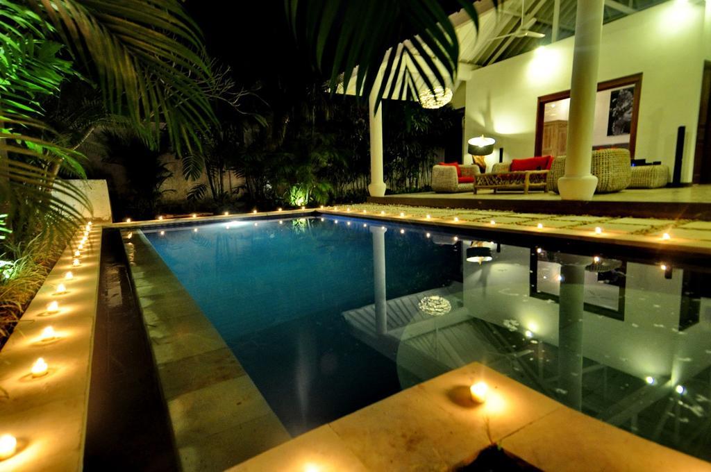 Villa Camelia Семиняк Екстериор снимка