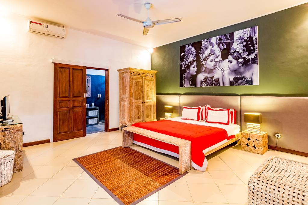 Villa Camelia Семиняк Екстериор снимка