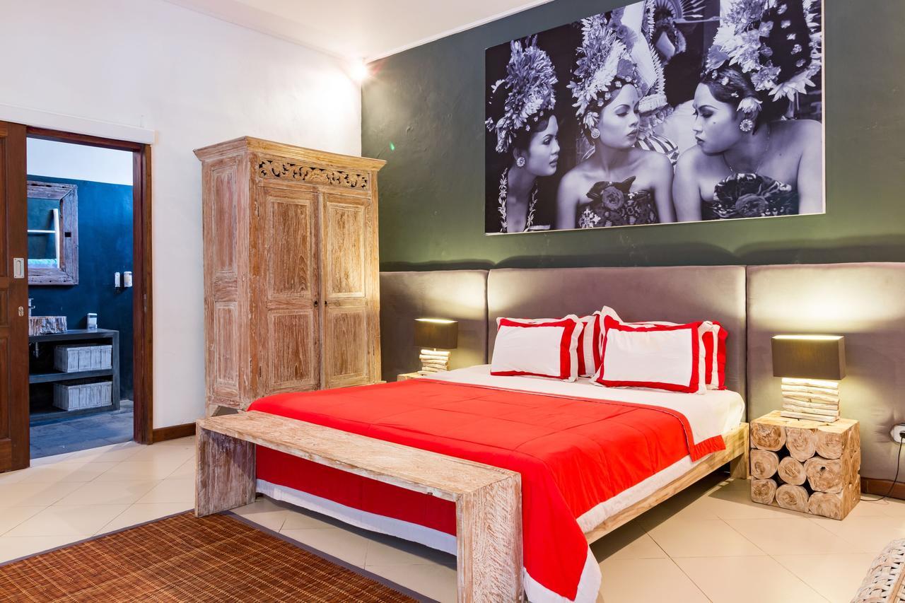Villa Camelia Семиняк Екстериор снимка